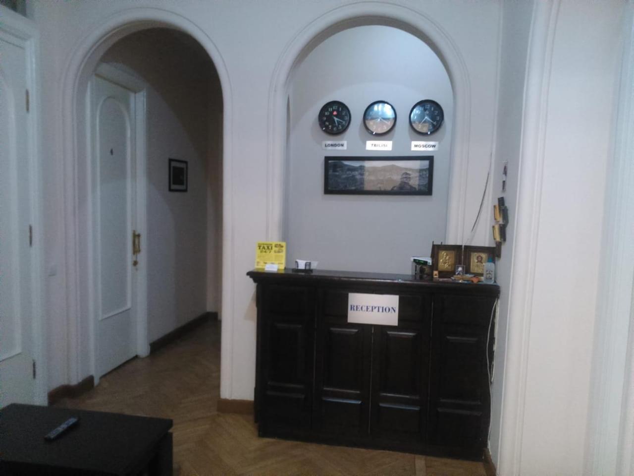 Hotel Nice Tbilisi ภายนอก รูปภาพ